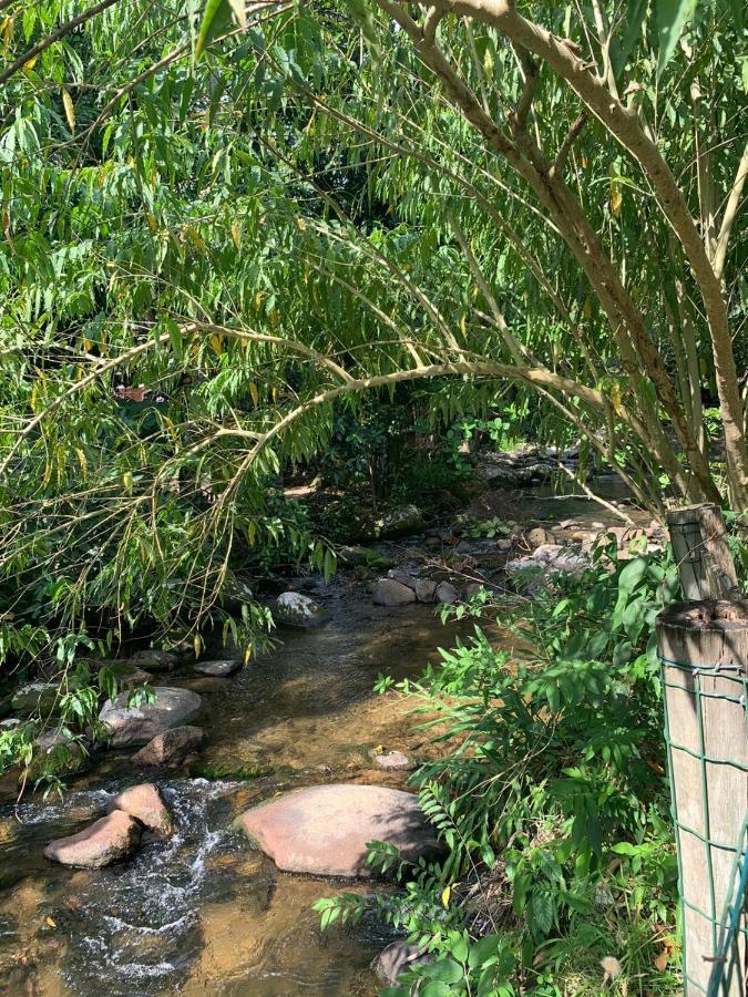 Casa Com Cachoeira No Quintal!!! Ilhabela Εξωτερικό φωτογραφία